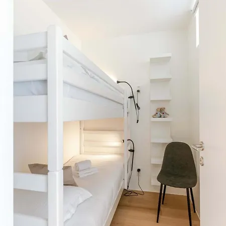 Trendy Close To The Coast Ostend